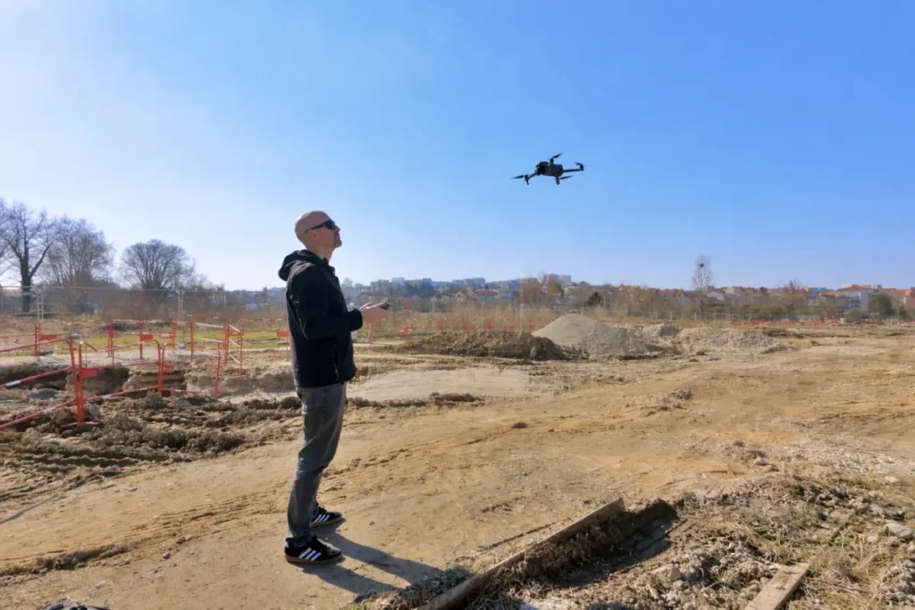 guillaume-gemelas-drone